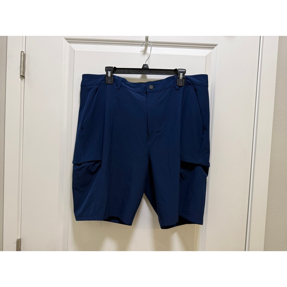 32 Degrees Cool Mens Performance Cargo Shorts Navy Blue Size 38 Stretch T2312244